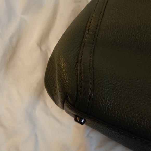 Excluded from Promotion- Coach Edie Turnlock - Picture 7 of 13